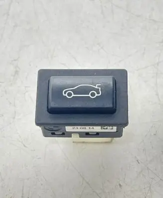BMW 4 F36 Gran coupe Tailgate opening switch 9200316 230814