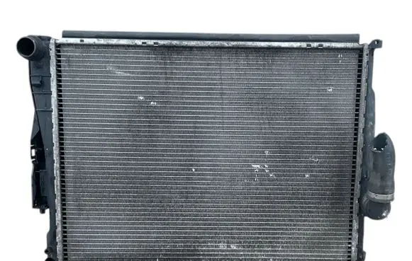 BMW Z4 E85 E86 Coolant radiator 14362409D 75302529 155985548