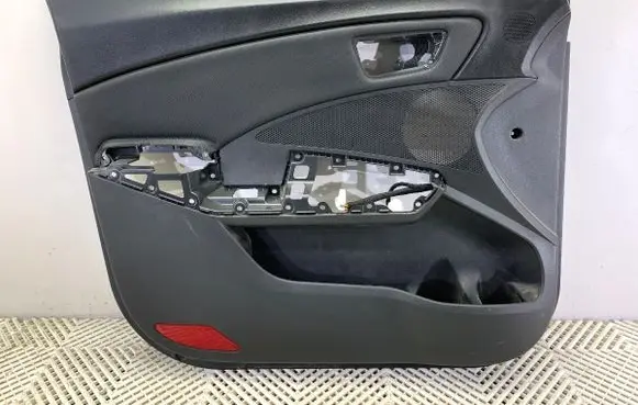 SsangYong Tivoli Front door card panel trim 