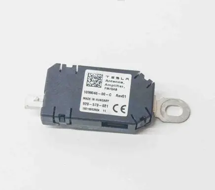Tesla Model 3 Aerial antenna amplifier 920573021 109804600C