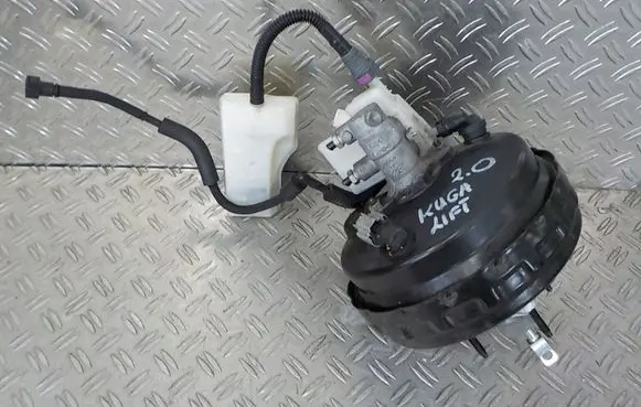 Ford Kuga II Brake booster