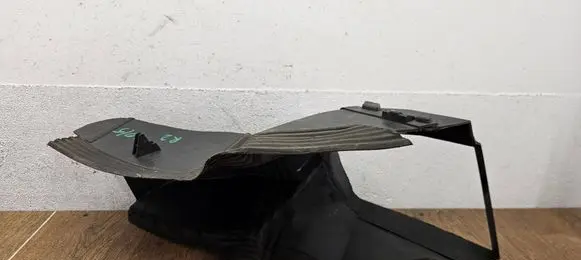 Citroen C4 Grand Picasso Intercooler air channel guide 9676144377 7614437 90060000