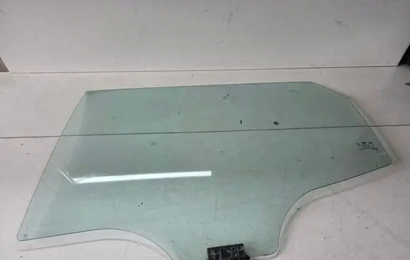 Hyundai Santa Fe Rear door window glass 43R000381