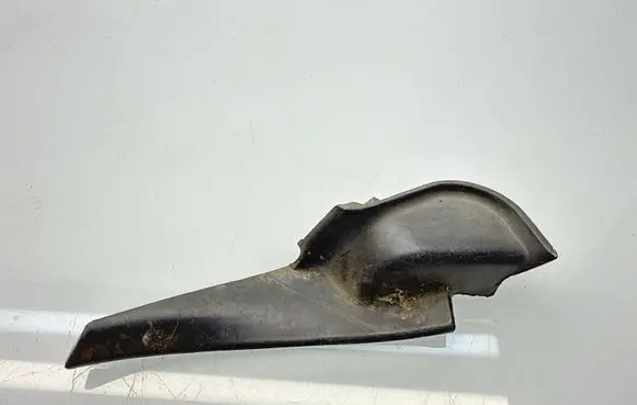 Subaru Outback Wiper trim 91423AG000
