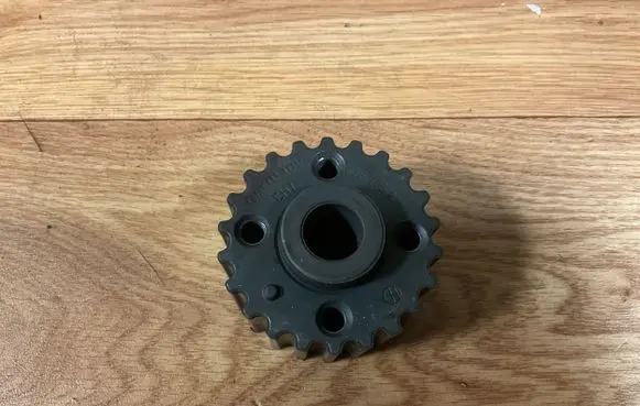 Audi A4 S4 B7 8E 8H Crankshaft pulley 038105263F