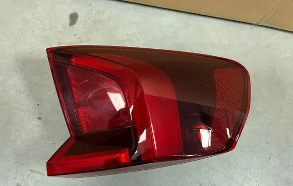 BMW X1 U11 Rear/tail lights F03864000 49465350