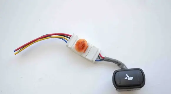 Nissan Murano Z50 Seat control module 9825A