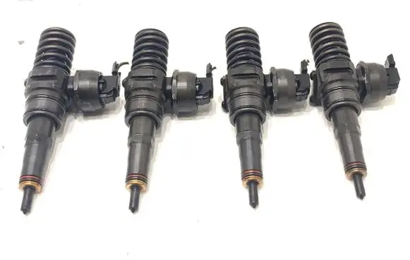 Skoda Fabia Mk1 (6Y) Fuel injectors set 0414720313
