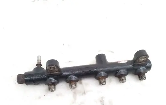 Ford S-MAX Fuel main line pipe 9674300080