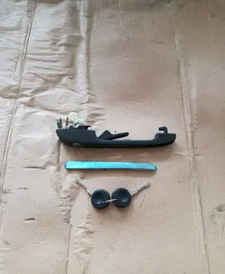 Volkswagen Golf II Front door exterior handle