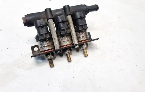 Dodge Magnum LP gas injector 67R016409