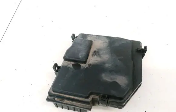 Honda CR-V Fuse box cover SWYE01 SWY-E01