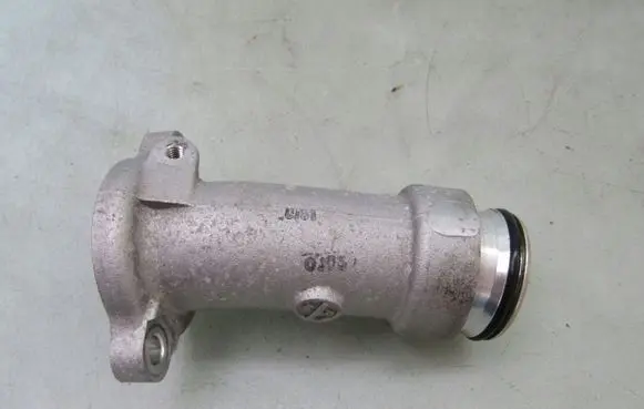 Mazda CX-30 Air intake hose/pipe