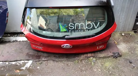 Hyundai i30 Tailgate/trunk/boot lid