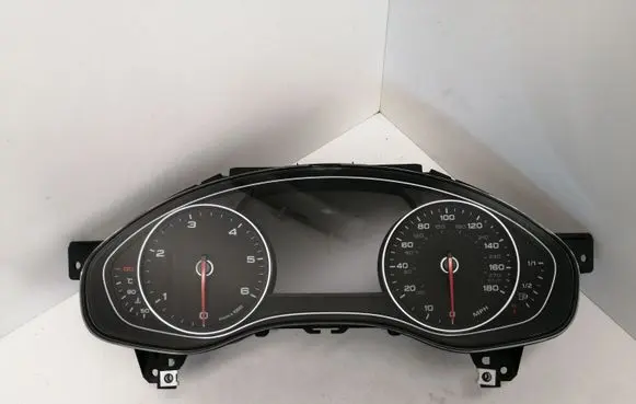 Audi A6 C7 Speedometer (instrument cluster) 4G8920981S