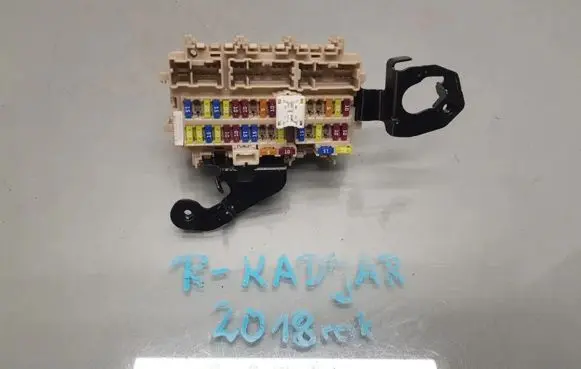 Renault Kadjar Fuse box set