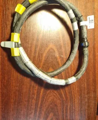 BMW iX Windshield washer fluid hose 8498532-D9