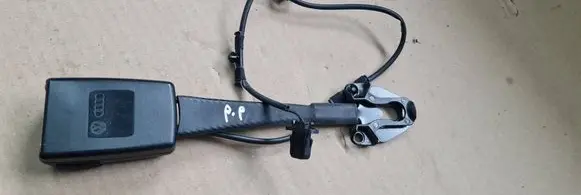 Audi A5 Sportback 8TA Front seatbelt buckle 8K0857755F