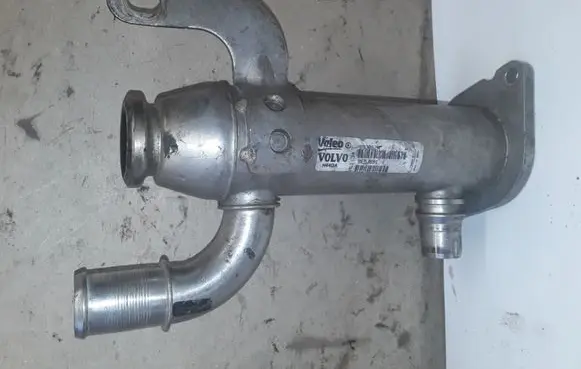Volvo V50 EGR valve 8653691