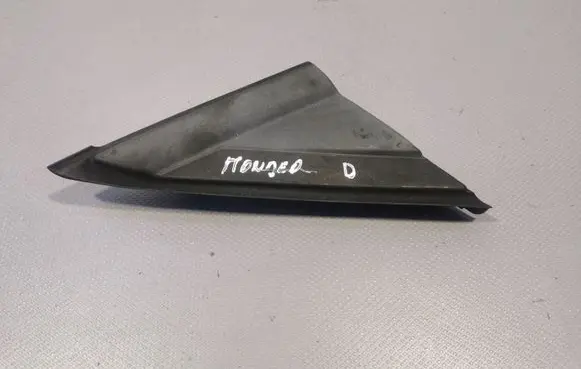 Ford Mondeo MK IV Fender end trim 