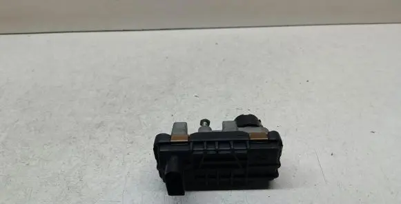 BMW 1 E81 E87 Turbine electric control actuator 781751 6NW009660