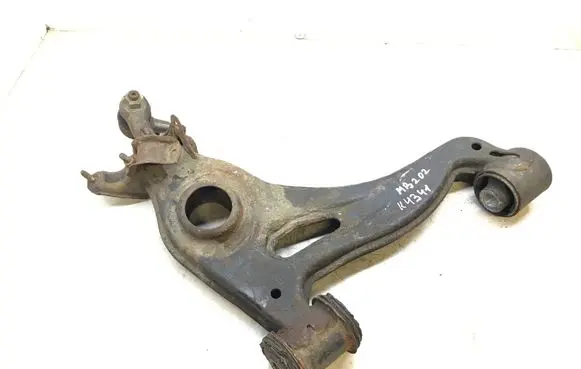 Mercedes-Benz C W202 Front lower control arm/wishbone K4341