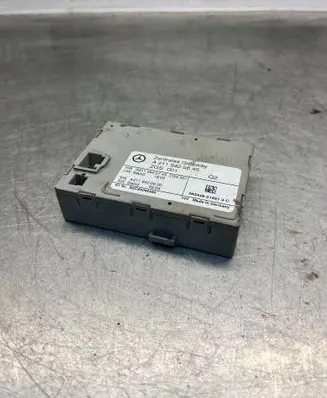 Mercedes-Benz E W211 Gateway control module A2115405645 A2114420000 A2115405745