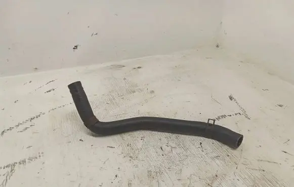 Mitsubishi Outlander Engine coolant pipe/hose