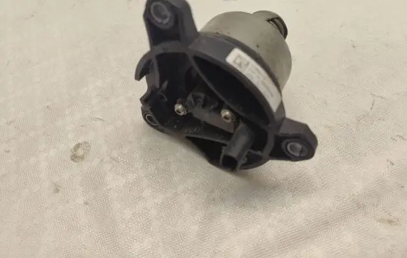 Audi Q7 4M Thermostat/thermostat housing 06M121115H