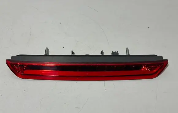 Citroen C5 Aircross Third/center stoplight 9811951080