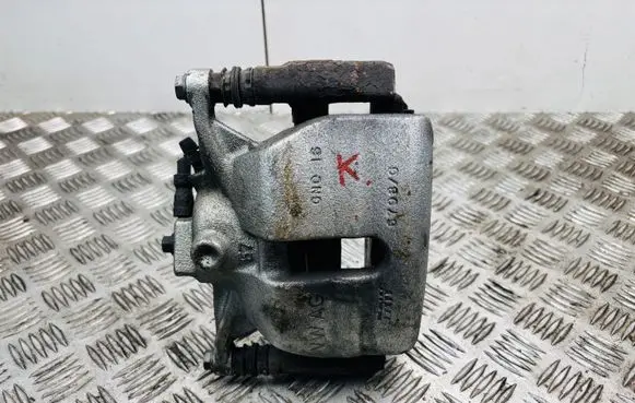 Skoda Superb B8 (3V) Front brake caliper 6798
