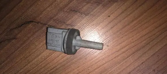 Audi A3 S3 8L Interior temperature sensor 1j0907543b 5855-07