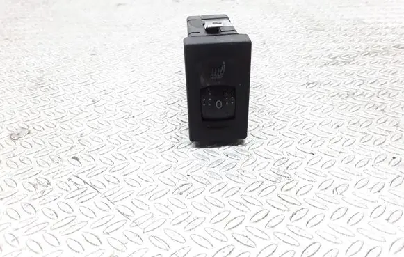Volkswagen PASSAT B5.5 Seat heating switch 3B0963564C