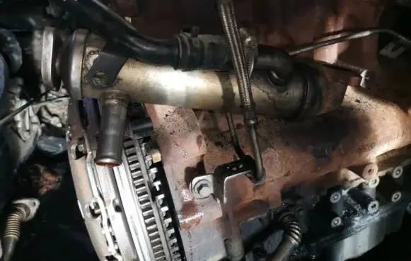 Ford Mondeo Mk III EGR valve cooler 2s7q9f464aa