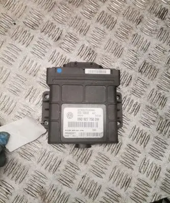 Volkswagen Touareg I Gearbox control unit/module 09d927750dh