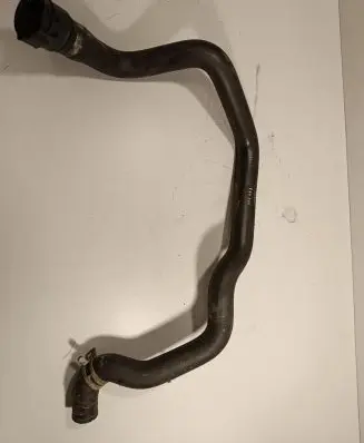 BMW 5 F10 F11 Engine coolant pipe/hose 9224372 6421922437201