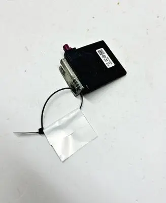 Volkswagen Polo VI Aerial antenna amplifier 3G9035534