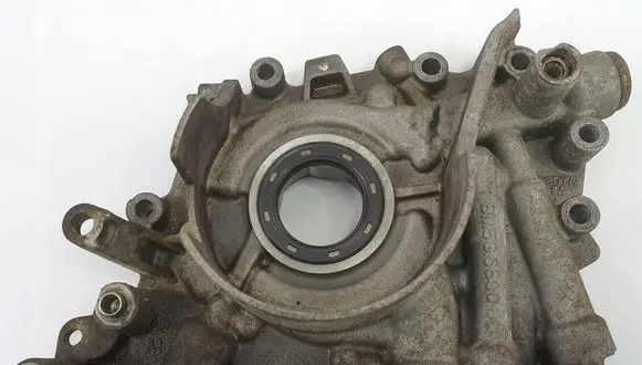Ford Focus Oil pump BM5G6600GC