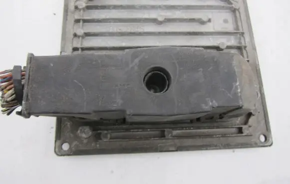 Ford Focus Engine control unit/module 2S6A12A650ZB
