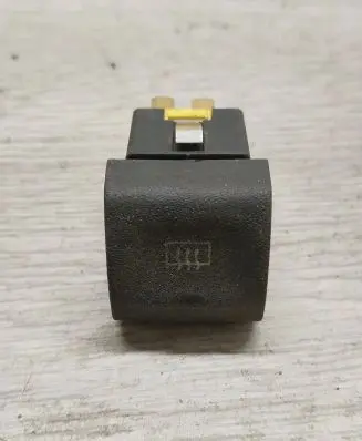 Windscreen/window heater switch