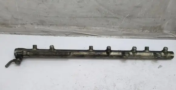 BMW 5 E60 E61 Fuel main line pipe 0445216015 7795514