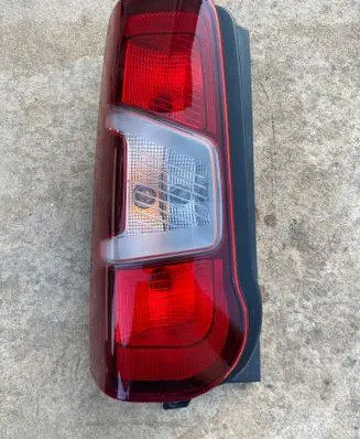 Opel Combo E Rear/tail lights 9819235880 311010409 20010100