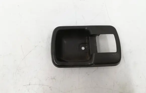 Audi 80 90 B2 Front door handle cover 443837235A