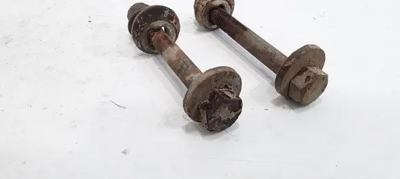 Volvo V50 Rear suspension camber bolt 