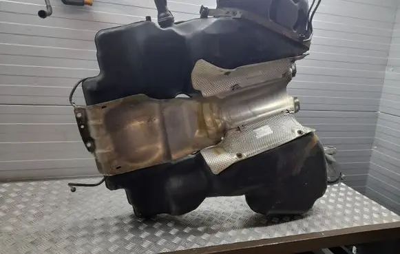 Audi A6 S6 C6 4F Fuel tank 4F0201021FB 3722241