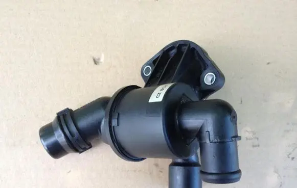 Thermostat/thermostat housing