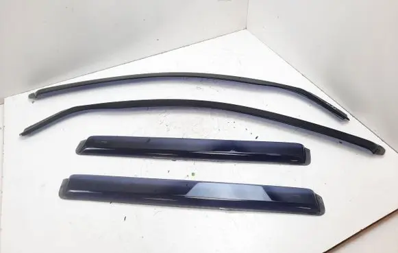 BMW 5 E60 E61 Front door wind deflector 