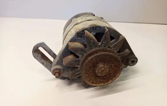 BMW 5 E34 Generator/alternator