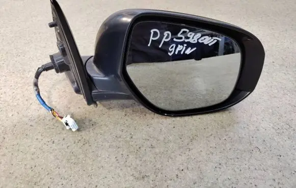 Mitsubishi Outlander Front door electric wing mirror