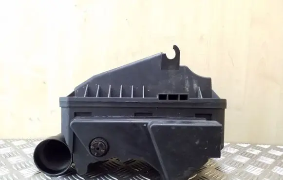 Mazda Premacy Air filter box 1974002010